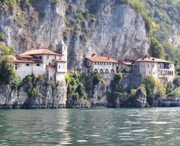 Leggiuno-01